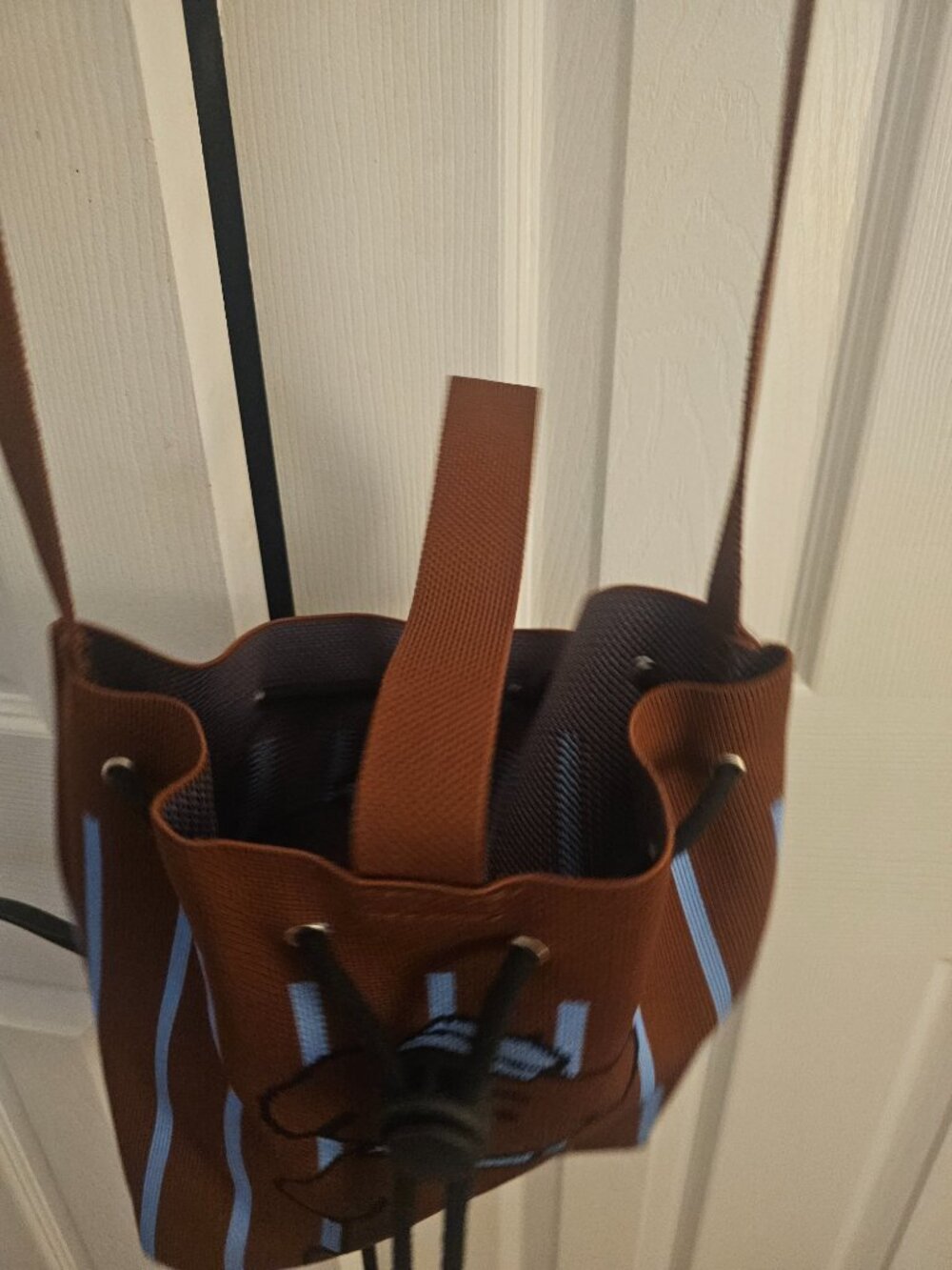 Shoulder Bag - Picture 3 of 4